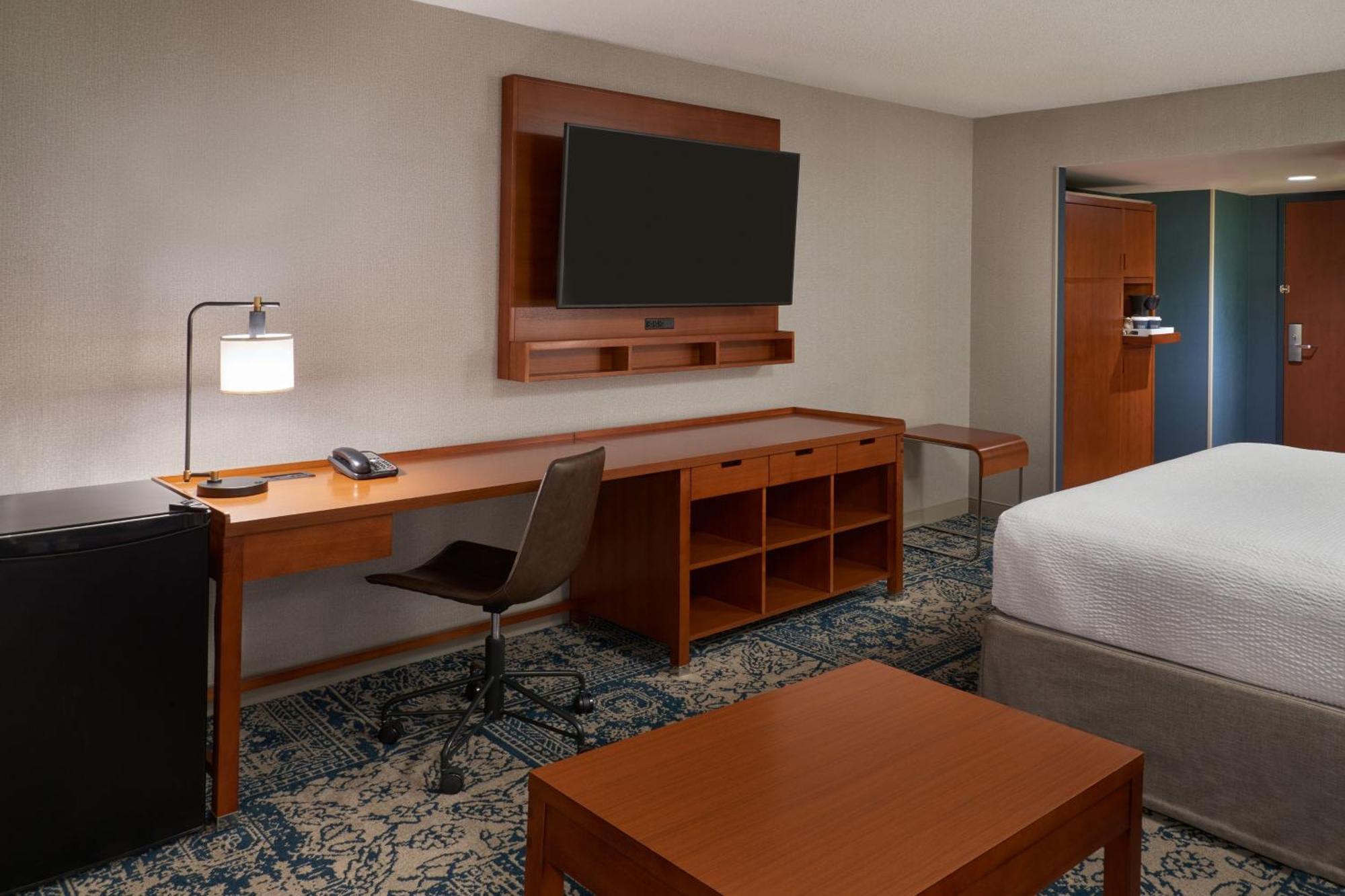 Four Points By Sheraton Hotel & Conference Centre Gatineau-Ottawa Bagian luar foto